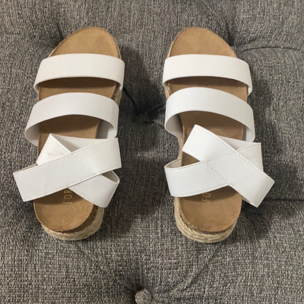 Forever 21 sandals - size 6.5